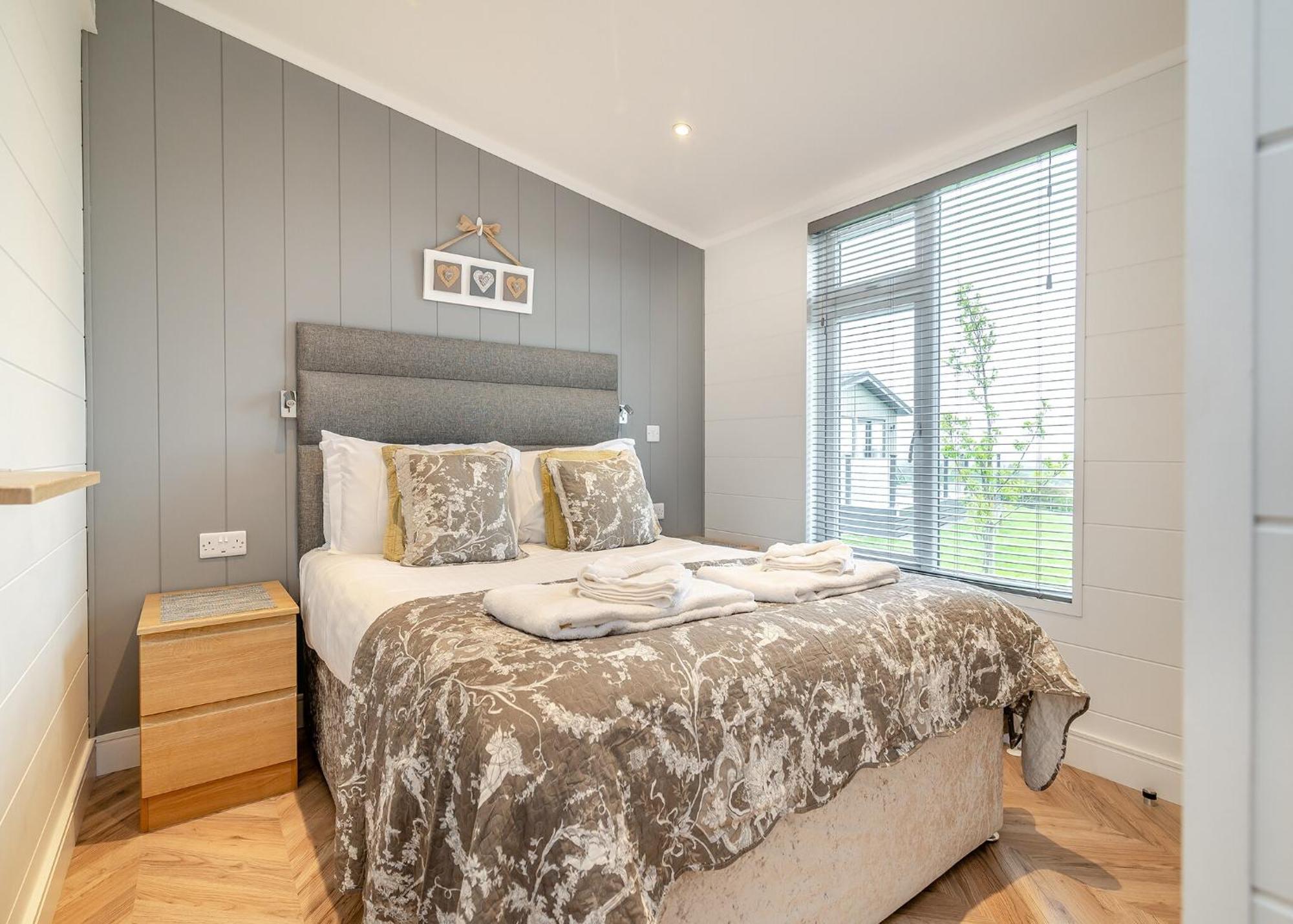 Midsomer Lodges Pilton Стая снимка
