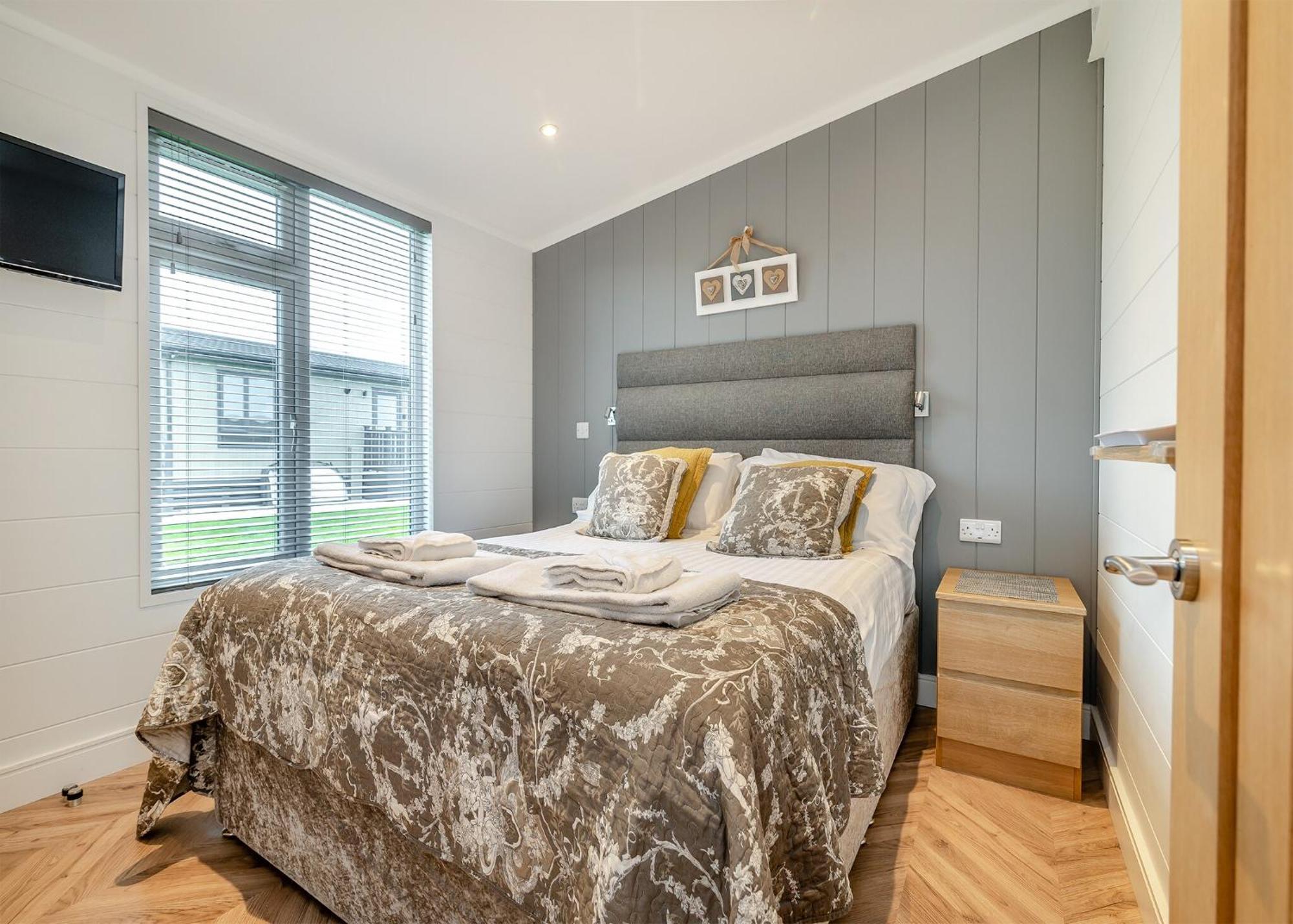 Midsomer Lodges Pilton Стая снимка