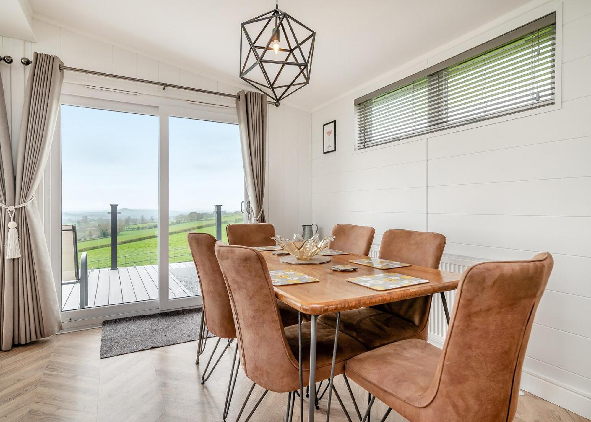 Midsomer Lodges Pilton Стая снимка