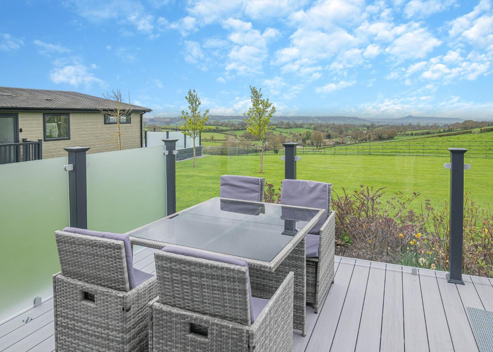 Midsomer Lodges Pilton Стая снимка