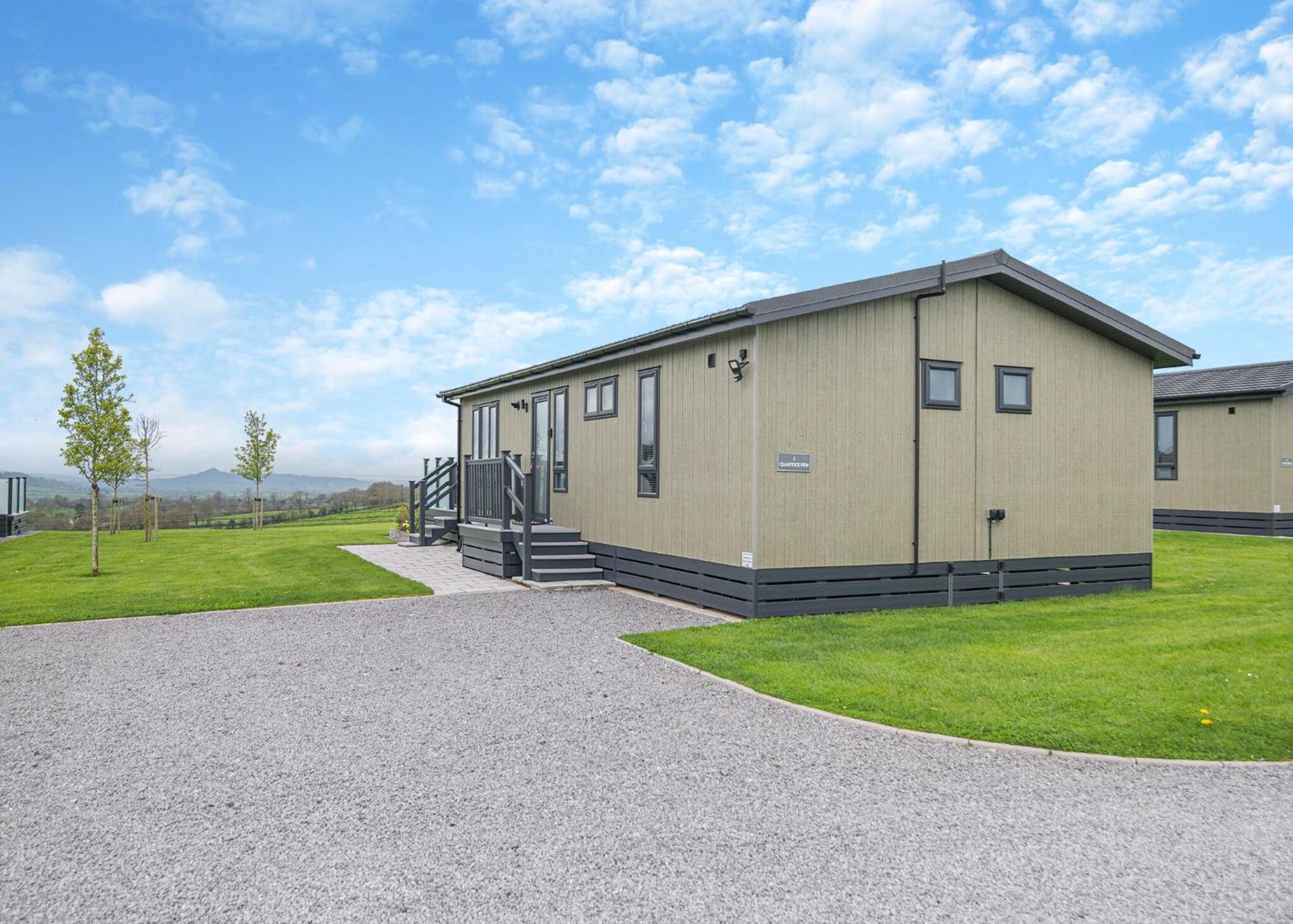 Midsomer Lodges Pilton Стая снимка