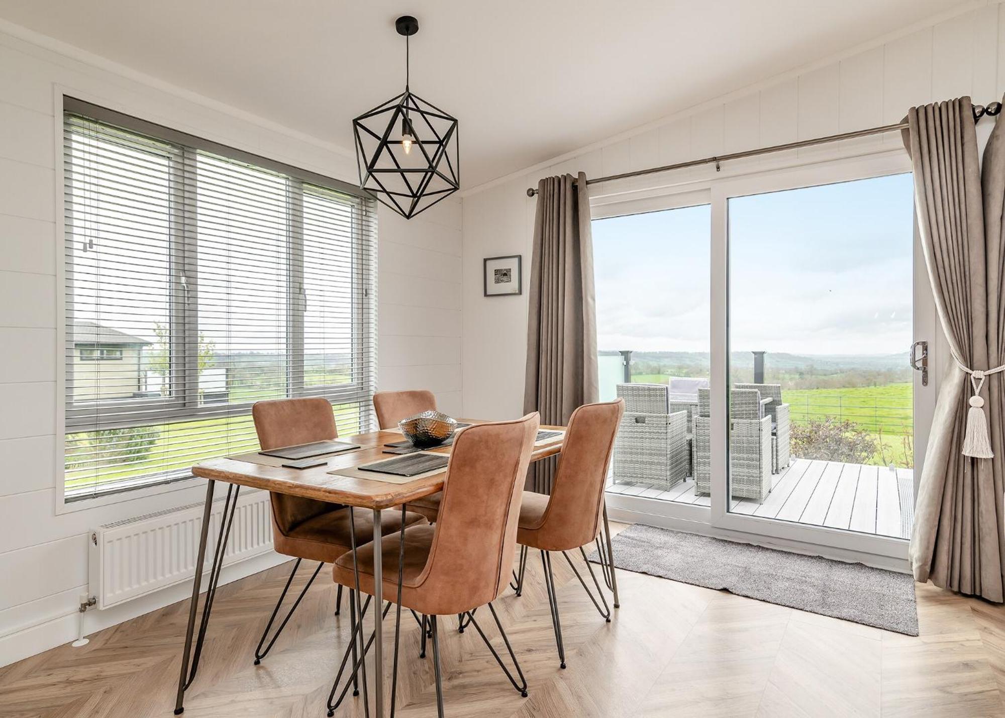 Midsomer Lodges Pilton Стая снимка