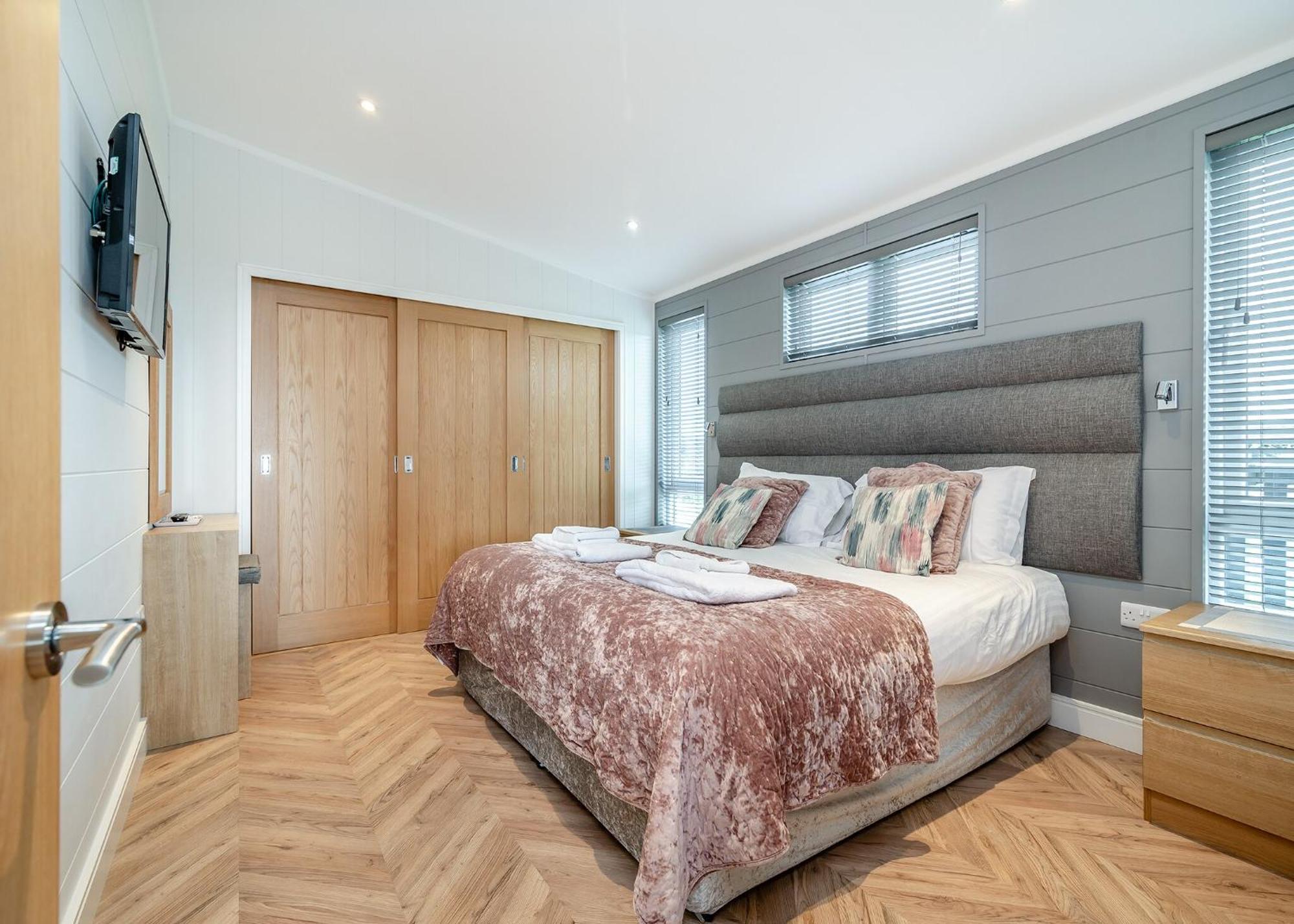 Midsomer Lodges Pilton Стая снимка